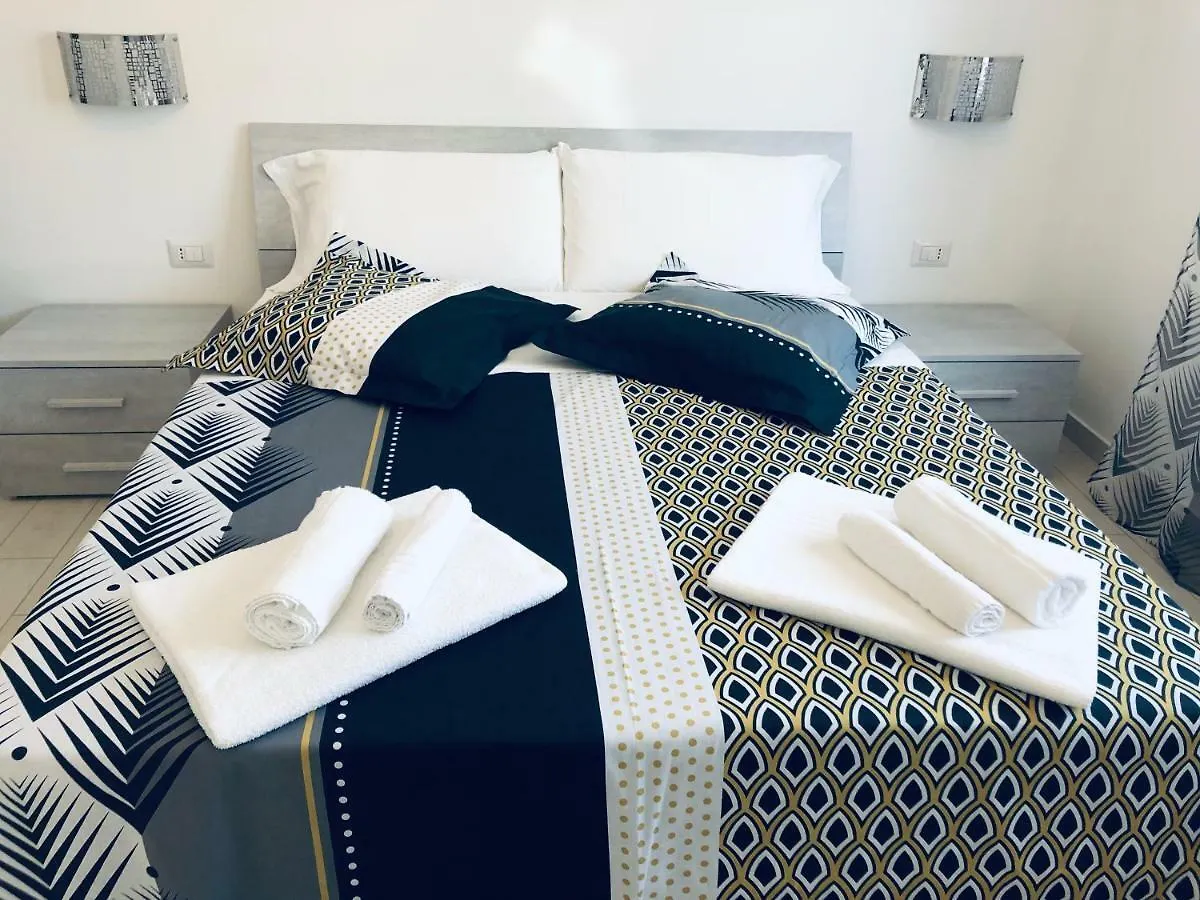 Il Tramonto Luxury House Apartment Valledoria  0*, Valledoria (Sardinia)