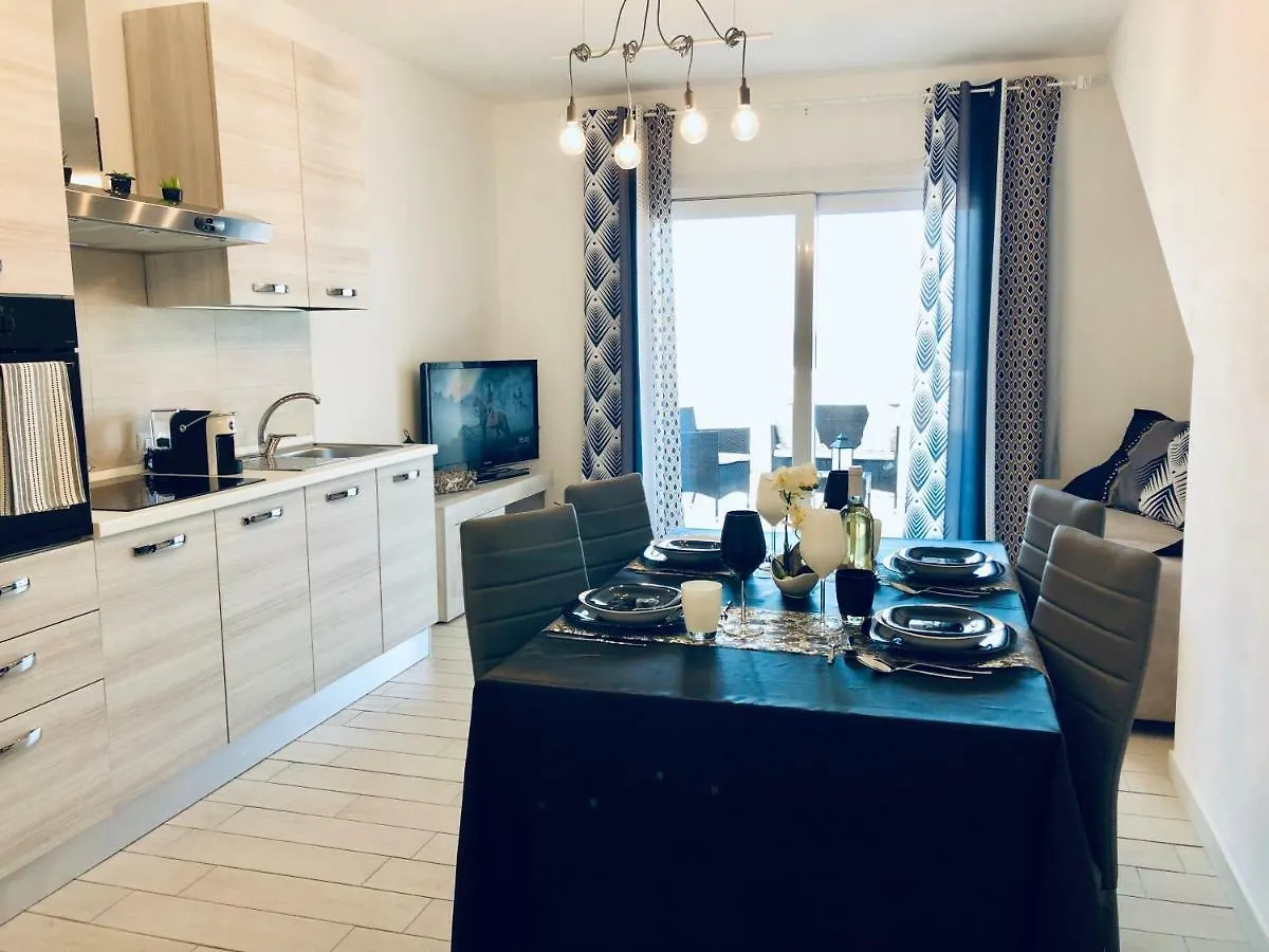 Il Tramonto Luxury House Apartment Valledoria   Valledoria (Sardinia)