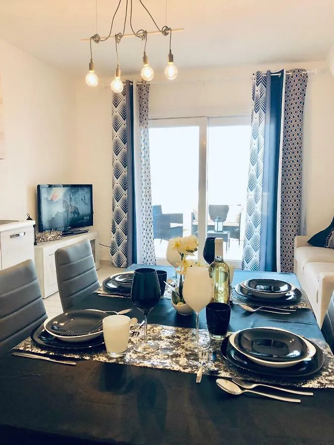 ヴァッレドーリアIl Tramonto Luxury Houseアパートメント アパート ヴァッレドーリア
